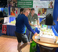 NSTA Chicago Fast Plants booth